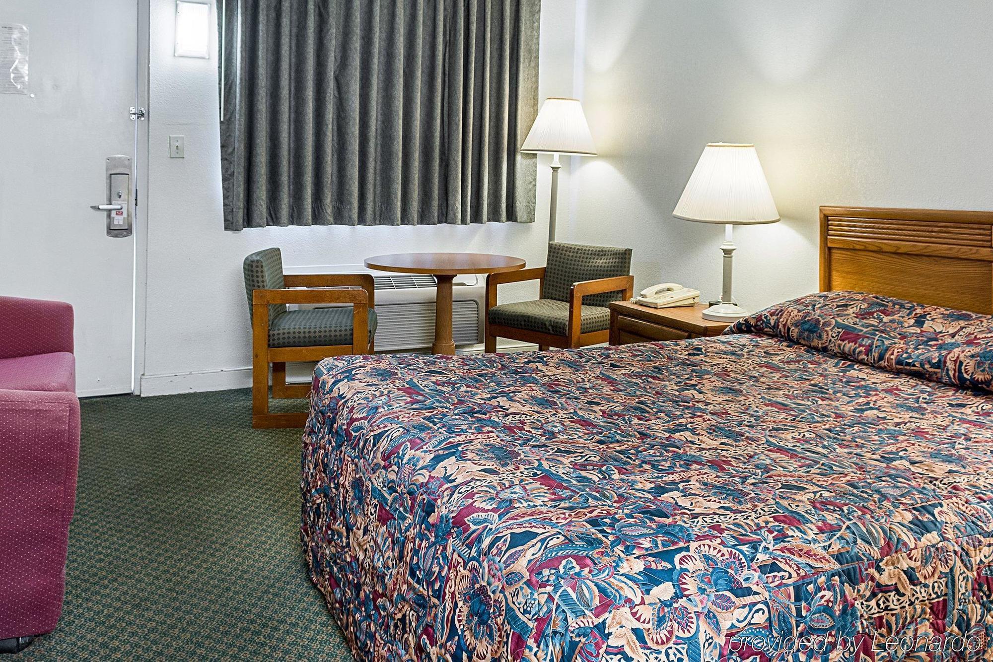 Gateway Inn Templeton Esterno foto